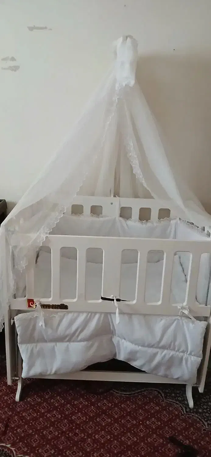 گهواره|تخت و صندلی بچه|کرمانشاه, |دیوار