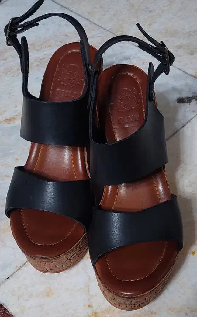 کفش|کیف، کفش، کمربند|تهران, چهارصد دستگاه|دیوار