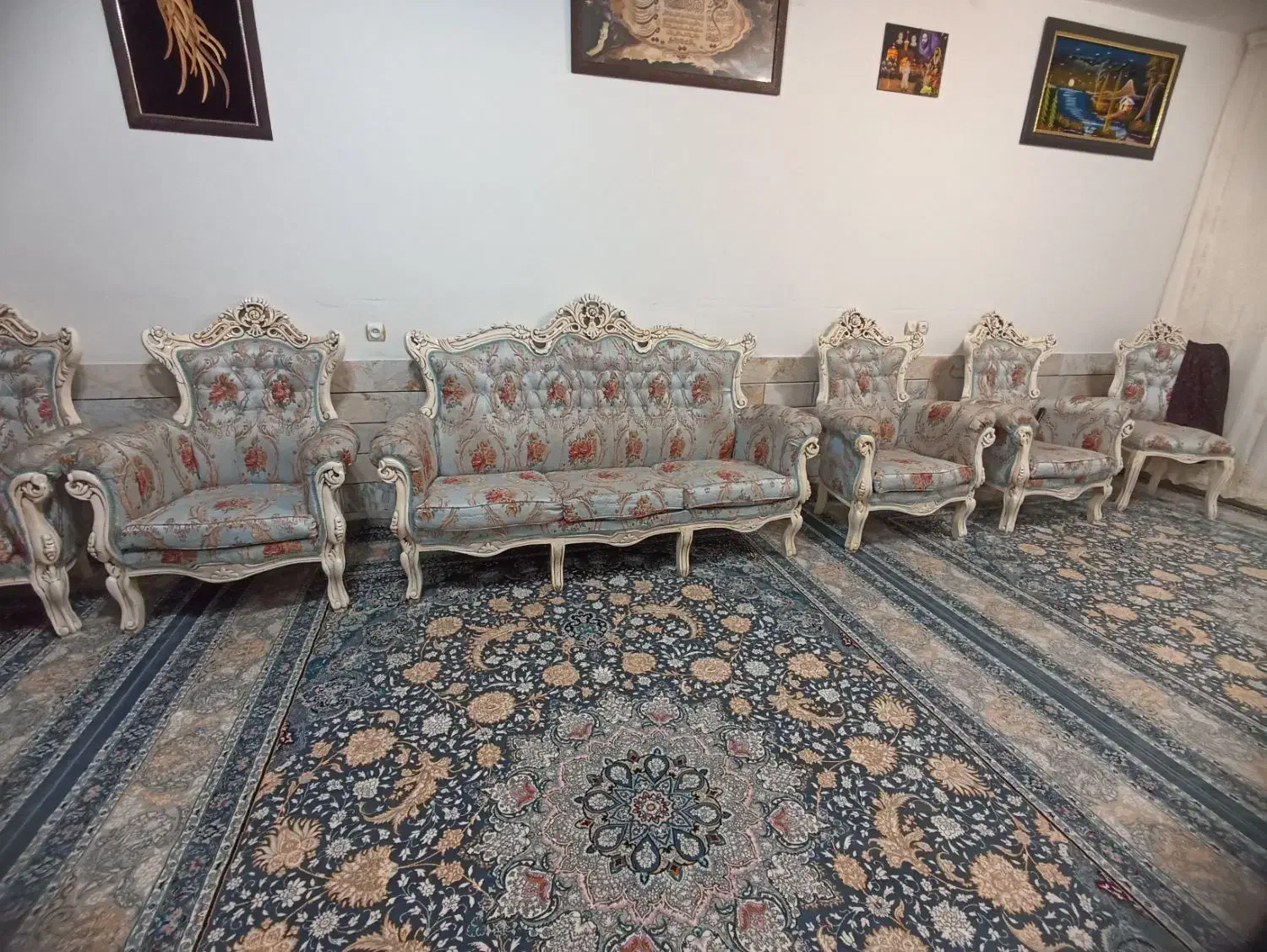 مبل سلطنتی کارتهران  بسیار شیک و خوش نشین|مبلمان خانگی و میز عسلی|قائن, |دیوار