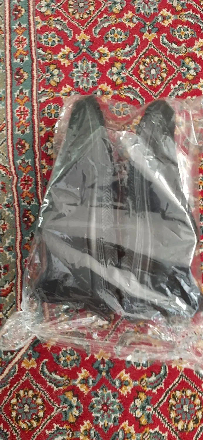 کفش|کیف، کفش، کمربند|سمنان, |دیوار