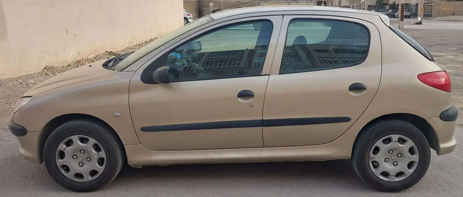 ۲۰۶ تیپ ۲ مدل ۸۳|خودرو سواری و وانت|اصفهان, باغ فدک|دیوار