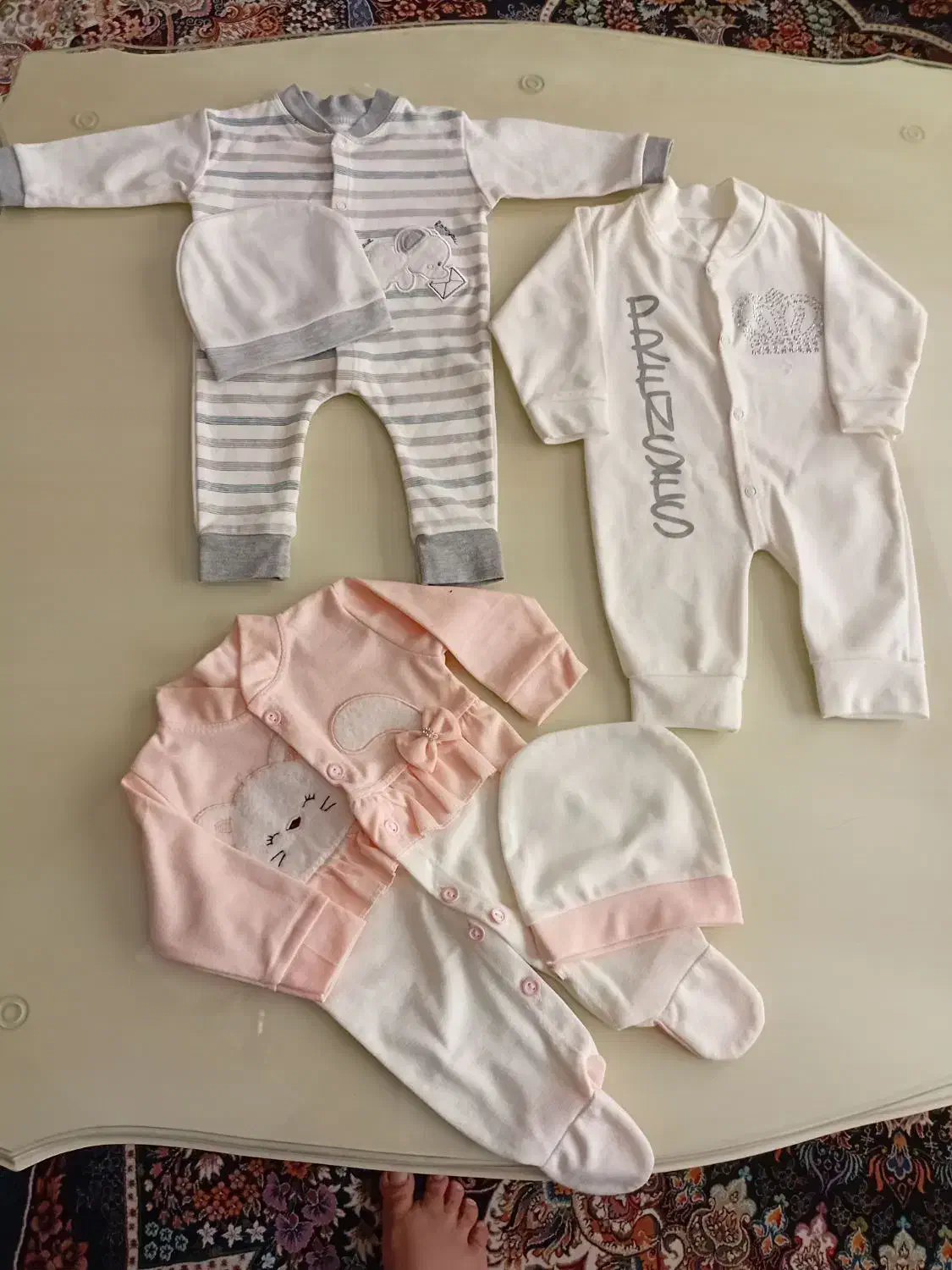 لباس بچه گانه|کفش و لباس بچه|پردیس, فاز ۱|دیوار