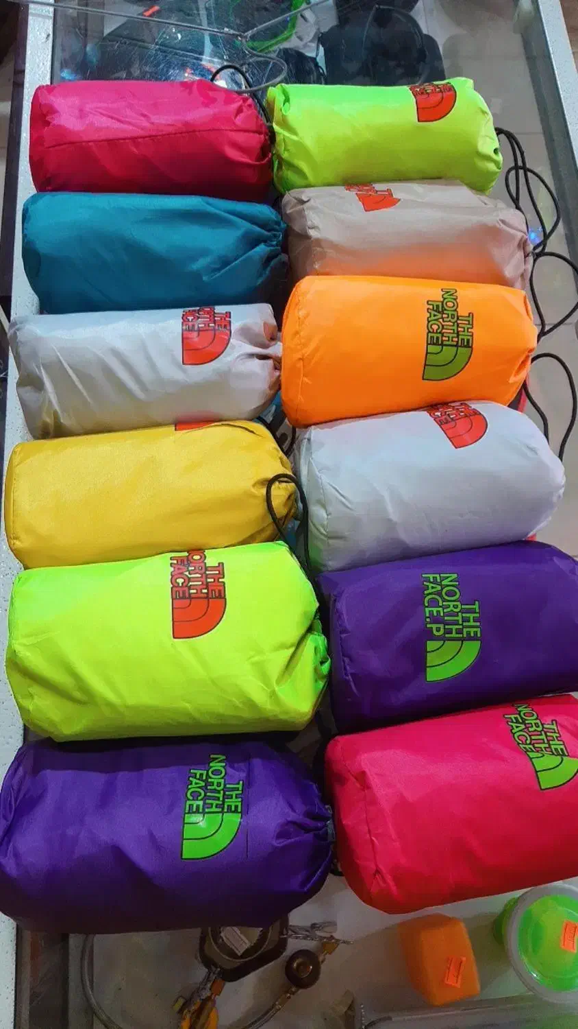 پانچو ضدآب کوهنوردی و ....|کوهنوردی و کمپینگ|شاهین‌شهر, سعدی جنوبی|دیوار