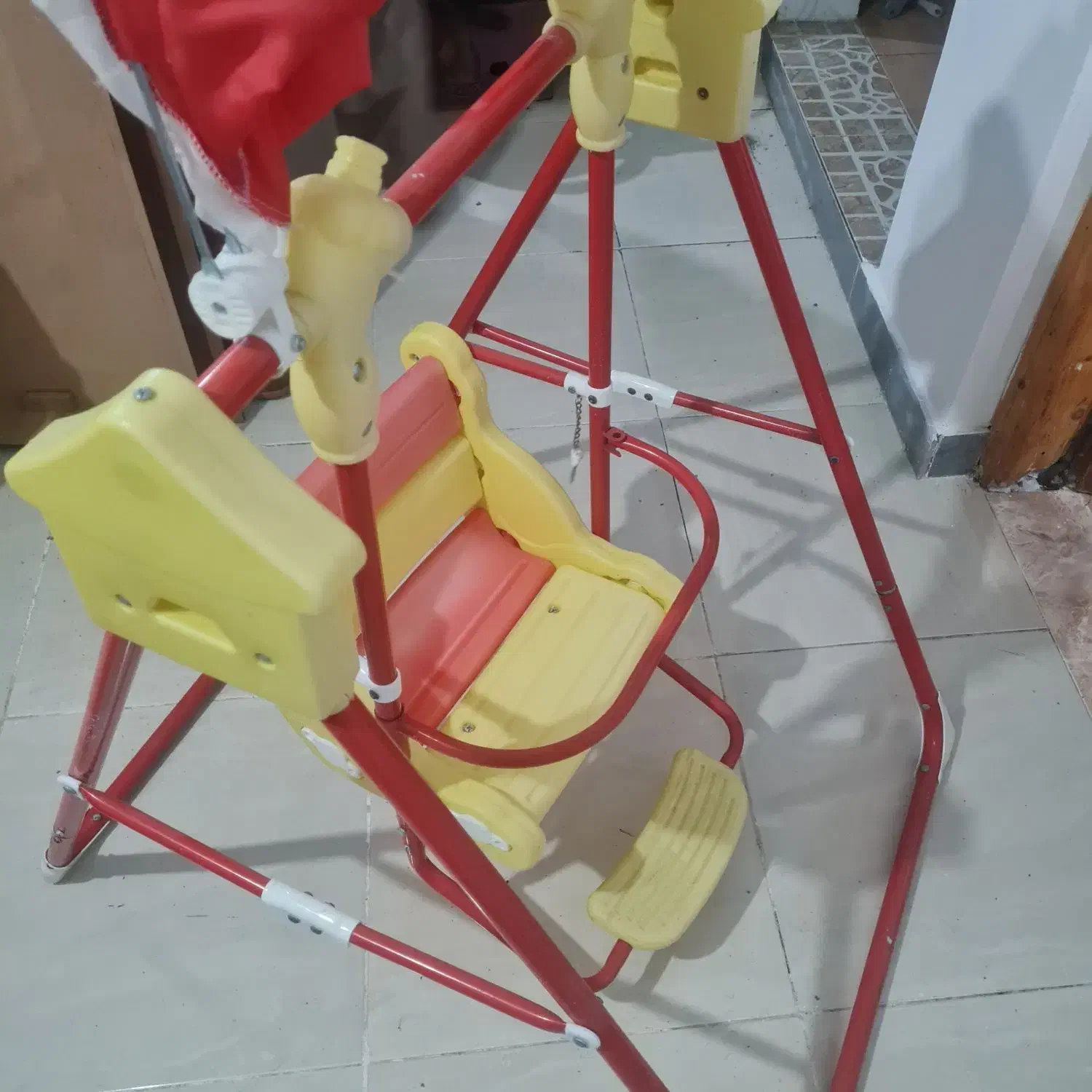 تاب بچه پلاستیکی|اسباببازی|کومله, |دیوار