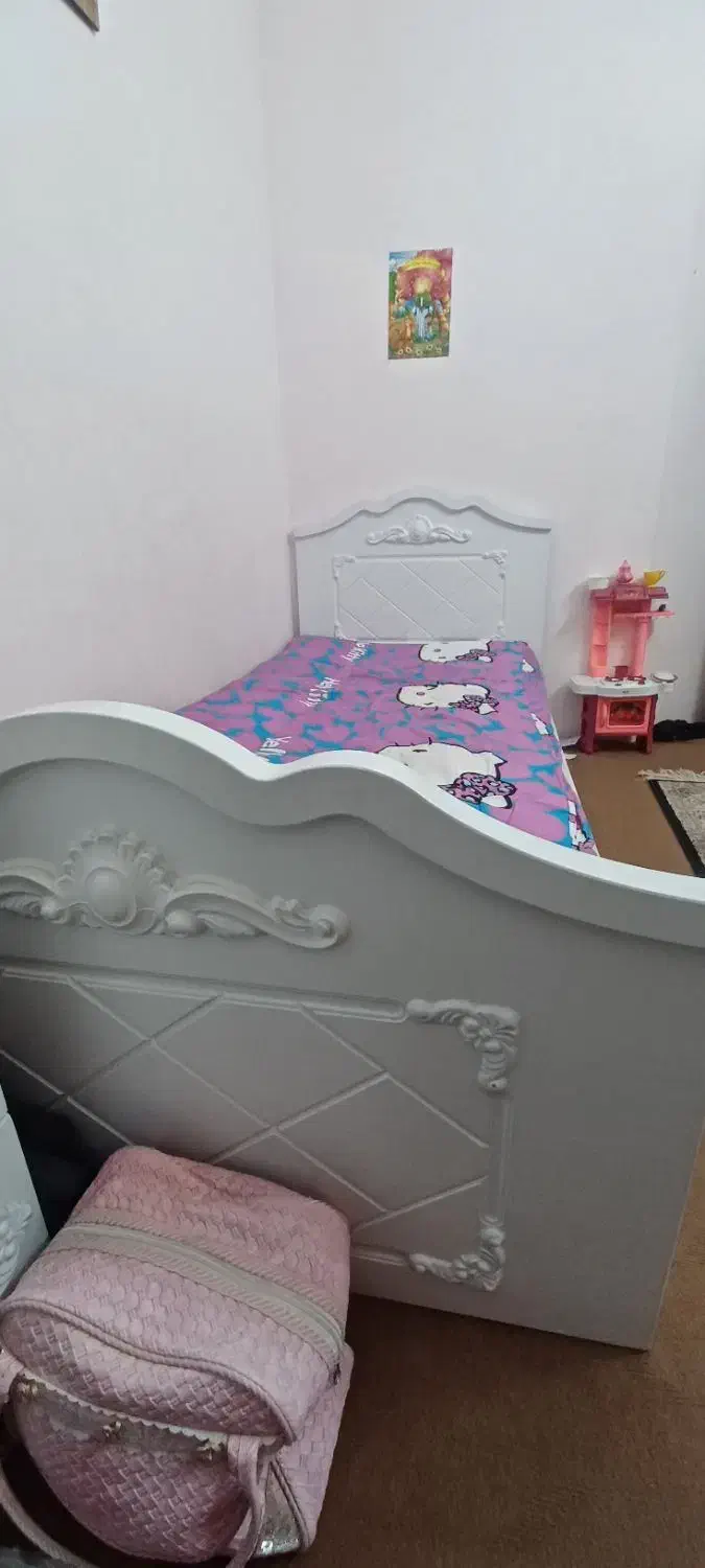 تخت و کمد نوجوان|تخت و سرویس خواب|مشهد, شاهد (شهرک غرب)|دیوار