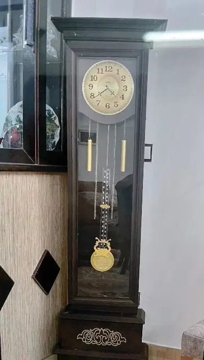 ساعت دیواری درحد نو|ساعت دیواری و تزئینی|مهدی شهر, |دیوار