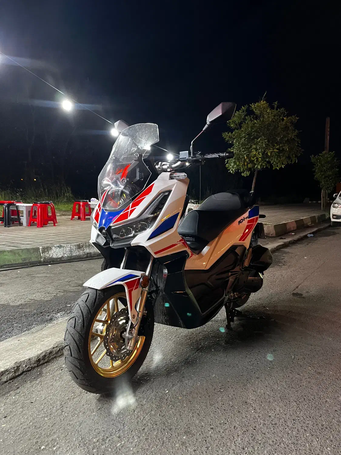 adv 150|موتورسیکلت|رشت, چمارسرا|دیوار