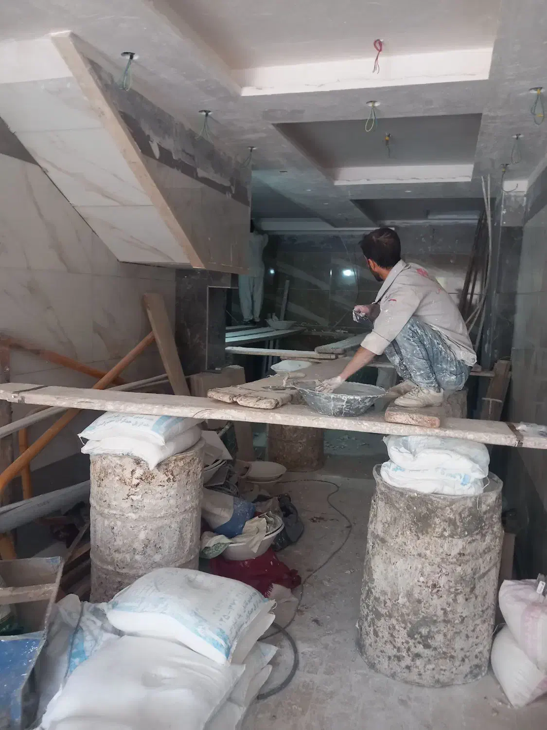 مغازه ۶۵ متری بر خیابان کوثر جنب داروخانه|اجارهٔ مغازه و غرفه|قم, منبع آب|دیوار