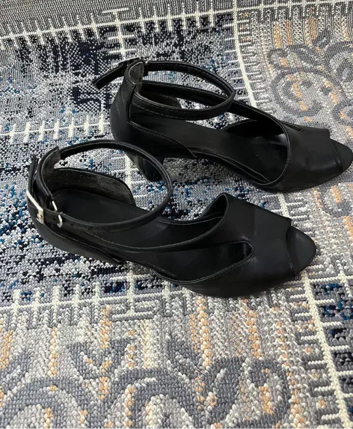 کفش مجلسی|کیف، کفش، کمربند|سبزوار, هویزه|دیوار