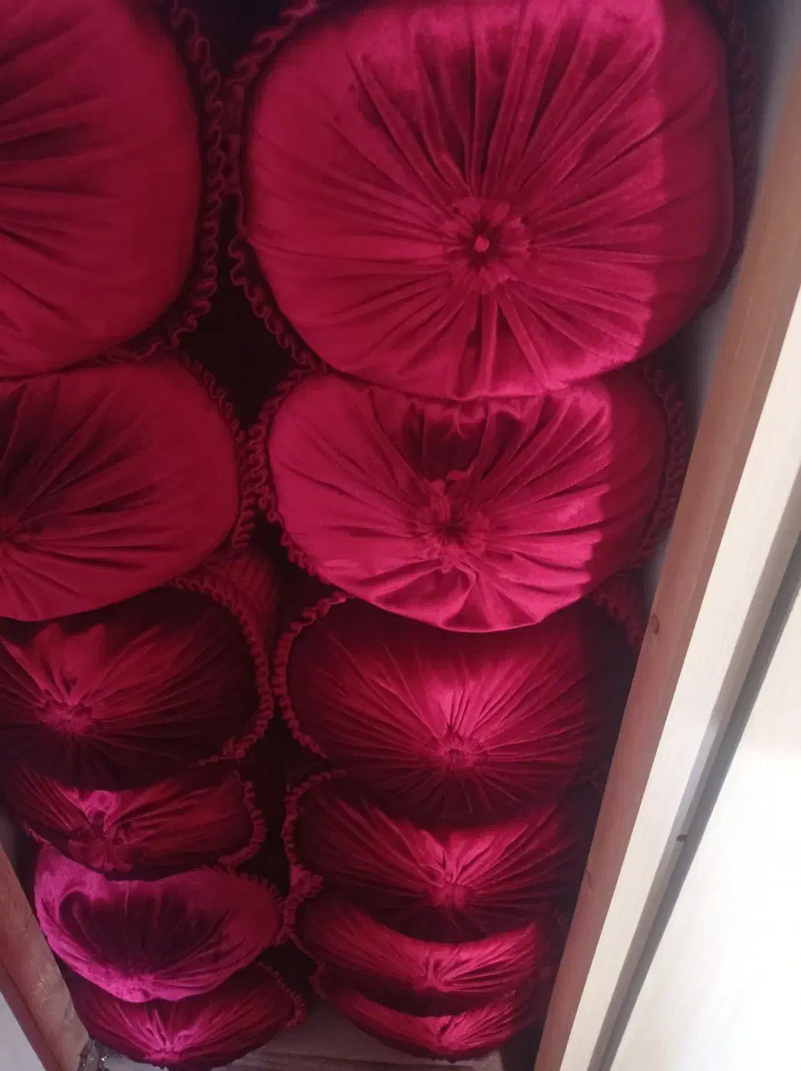 برگ بالشت|رختخواب، بالش، پتو|جوانرود, |دیوار