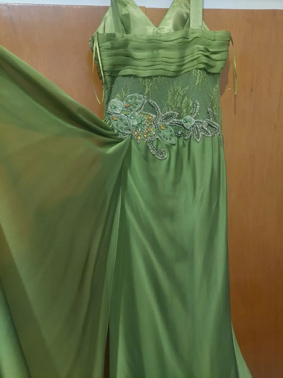 لباس مجلسی|لباس|یزد, |دیوار