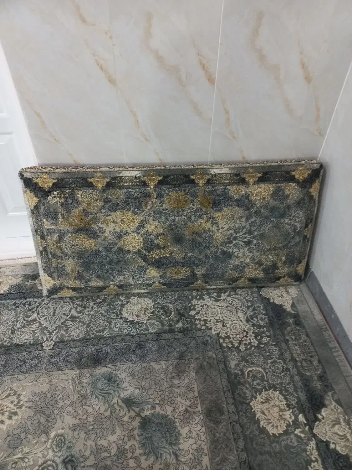 ۲جفت پشتی نو۴عدد۱۲۰۰شانه پاریس|پشتی|کبودرآهنگ, |دیوار