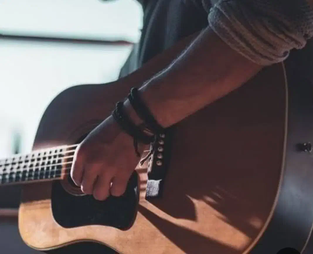 اموزش گیتار و خوانندگی|خدمات آموزشی|محمدیه-قزوین, |دیوار