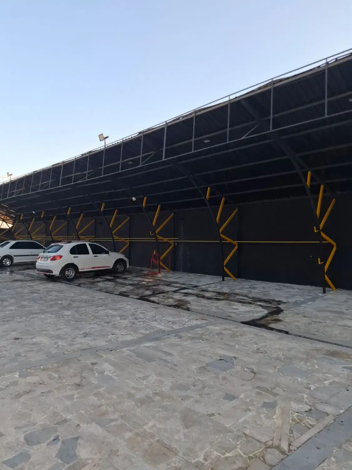 اجاره فضای تبلیغاتی در کارواش.|اجارهٔ مغازه و غرفه|هشتگرد, شهرک اداری|دیوار