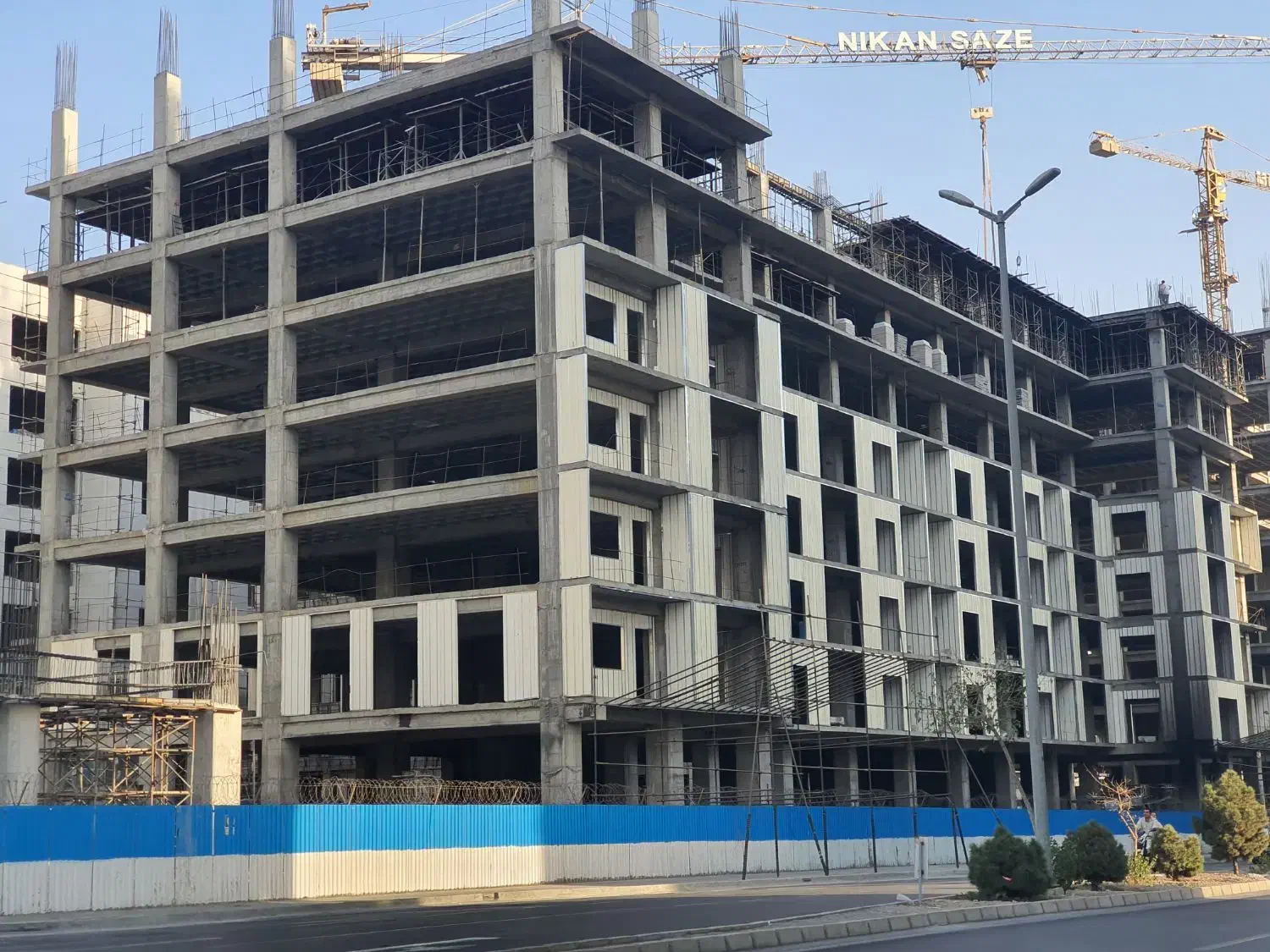 فروش واحد۱۷۶متری دونبش ویو و نور جنوب تریتیومVIP|فروش آپارتمان|تهران, شهرک یاس|دیوار