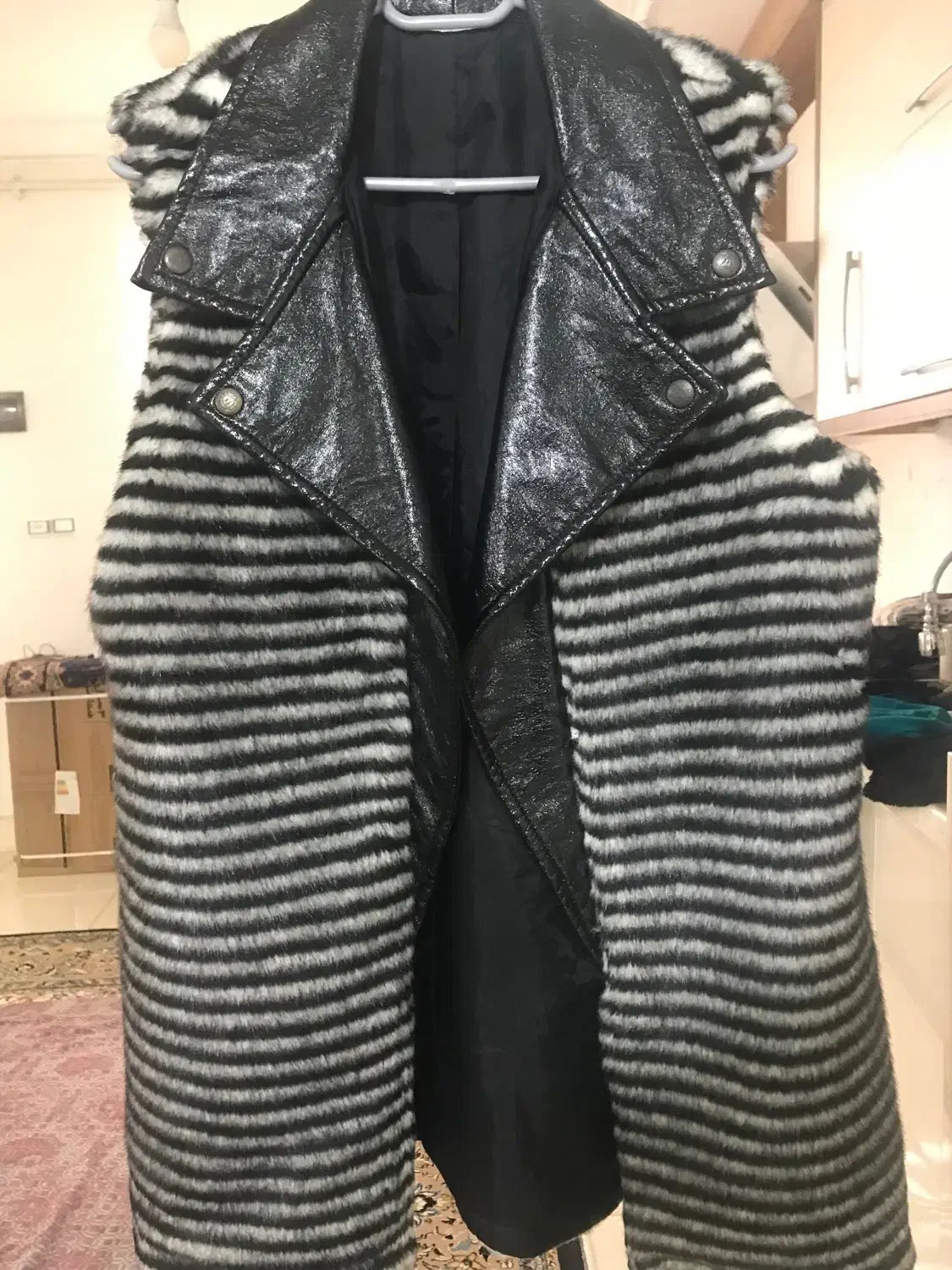 پافر|لباس|گرگان, |دیوار