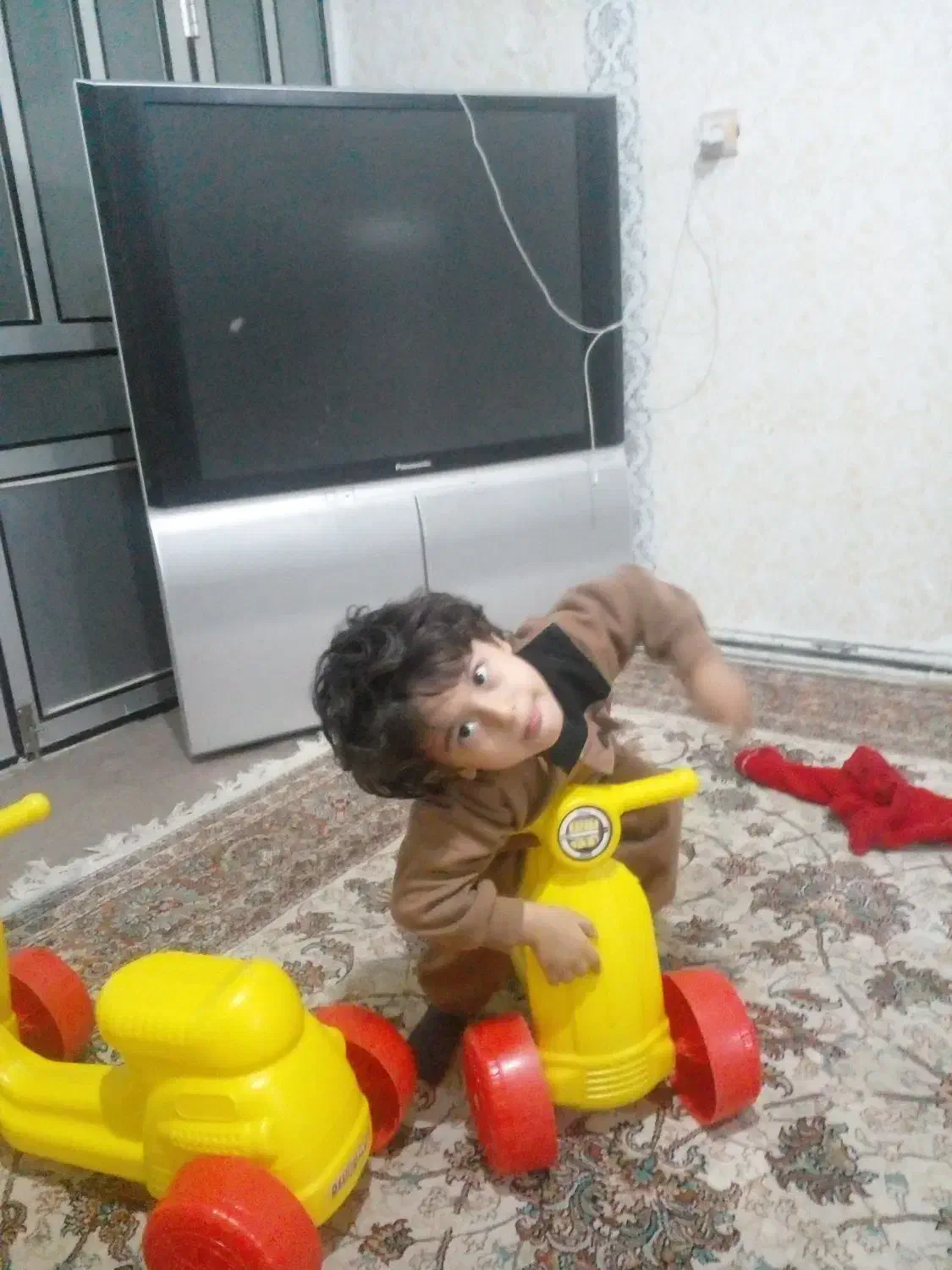 تلویزیون پروجکشنی|تلویزیون و پروژکتور|اسلام‌‌آباد غرب, |دیوار