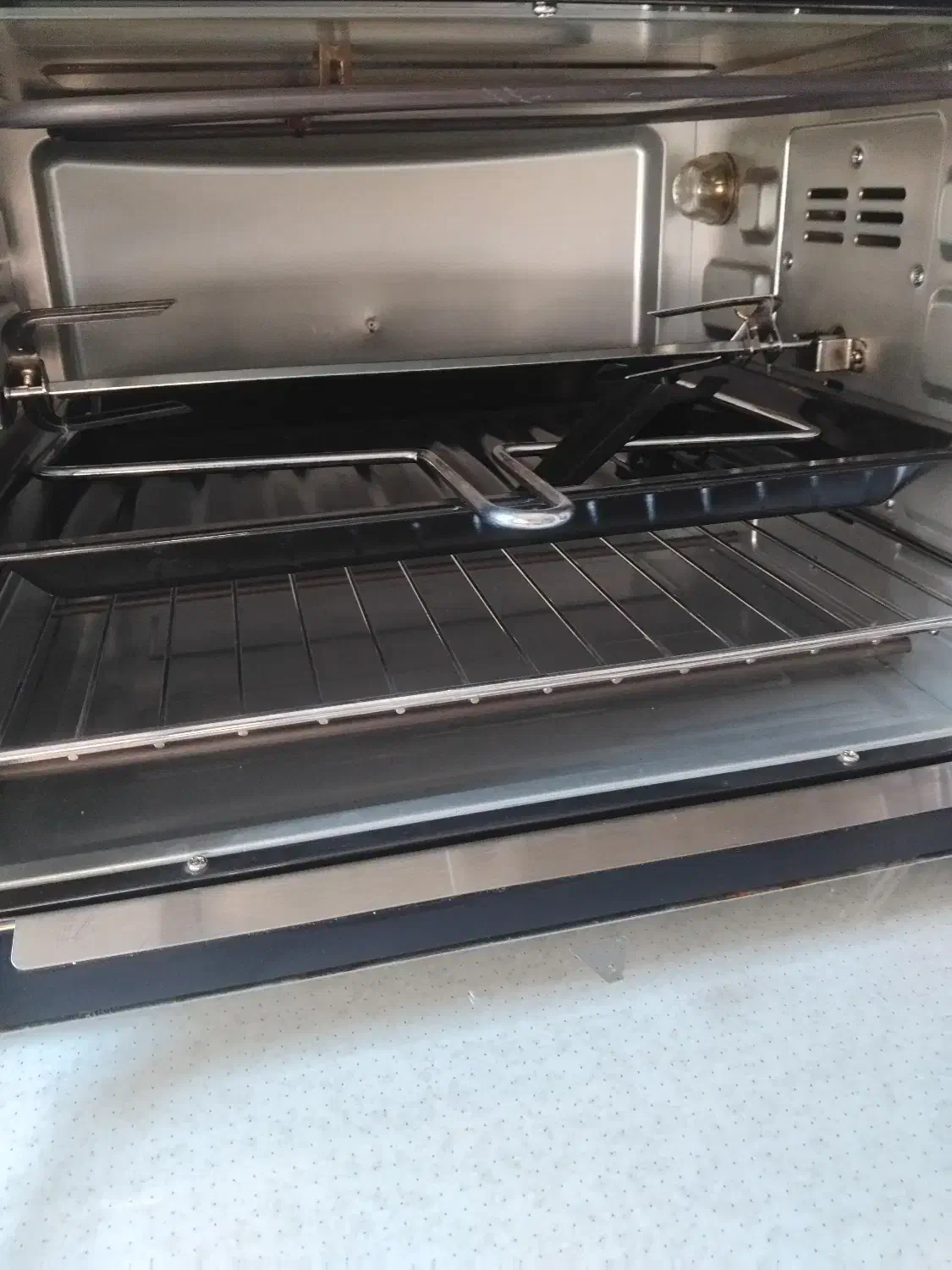 ماکروفر سونیا سالم کم کارکرد|اجاق گاز و لوازم برقی پخت‌وپز|الوند, |دیوار