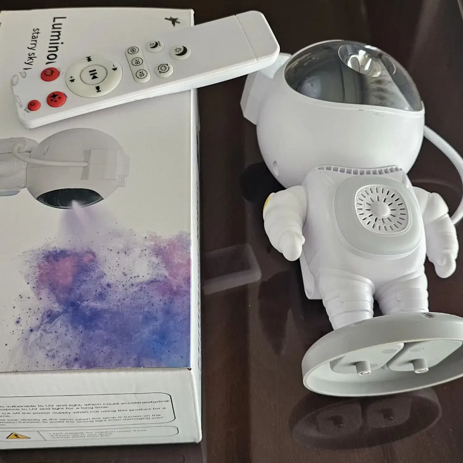 چراغ خواب یا آباژور کهکشانی مدل فضانورد اسپیکر دار|چراغ خواب و آباژور|کرمانشاه, |دیوار