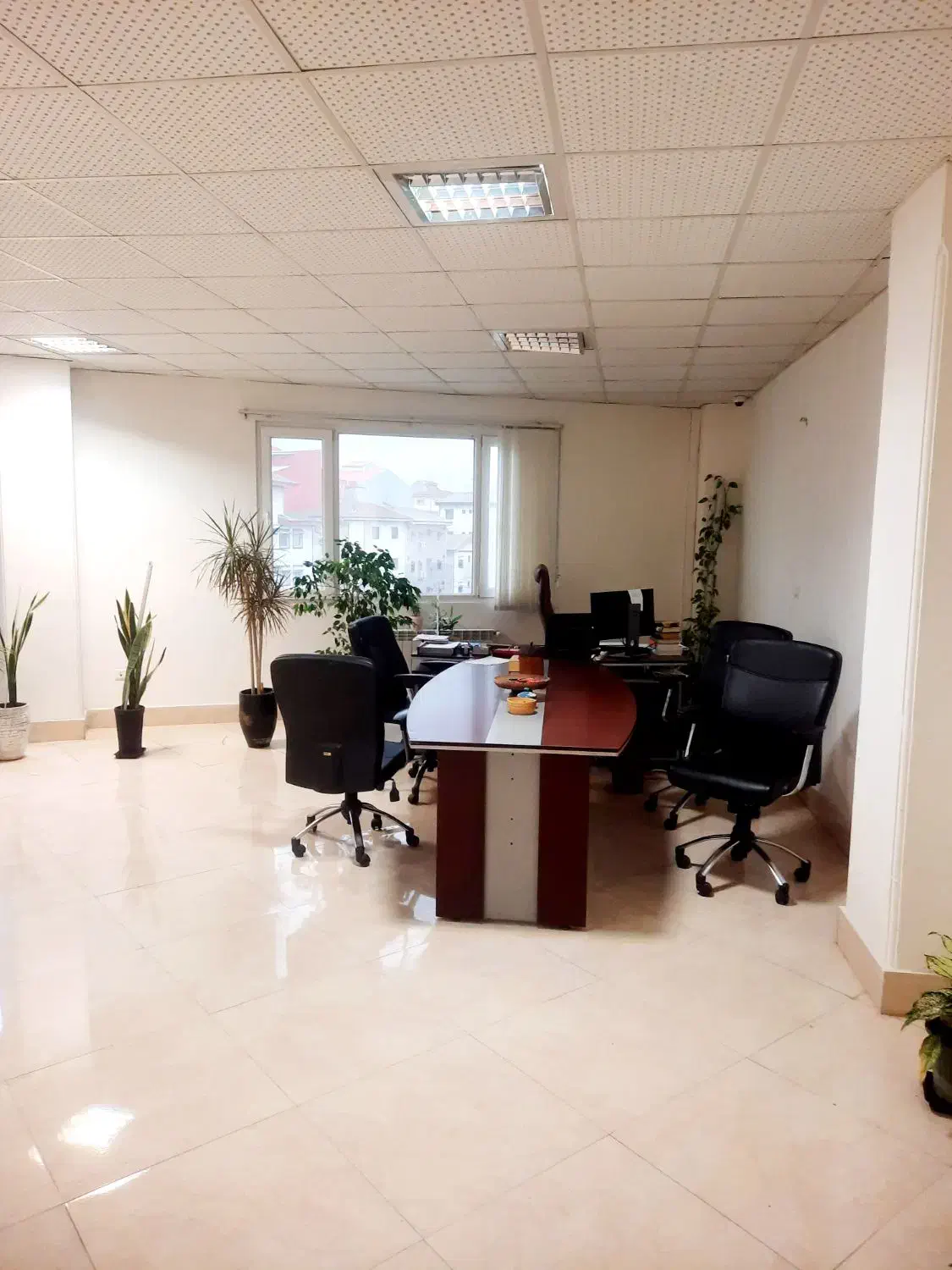 فروش ۲۰۰ متر اداری و پزشکی ۳ خواب بر اصلی جهاد|فروش دفتر کار، اتاق اداری، مطب|رشت, رشتیان|دیوار