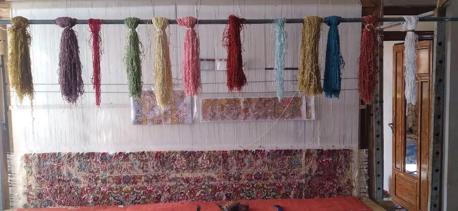 قروش فرش دستبافت|فعالیت داوطلبانه|خوی, |دیوار