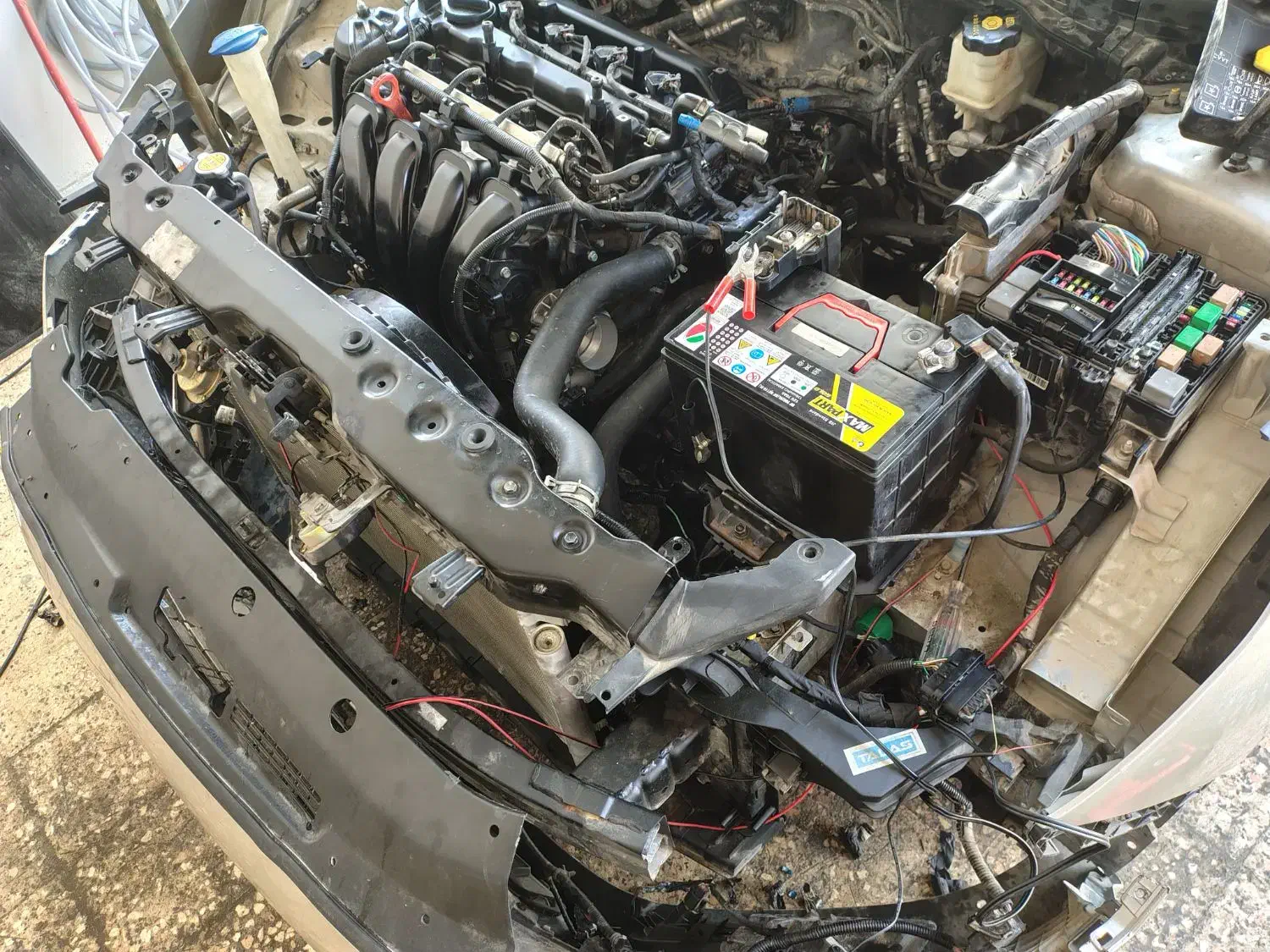 تعمیرگاه تخصصی خودروهای وارداتی ژاپن کره ای چینی|خدمات موتور و ماشین|مشهد, آزادشهر|دیوار