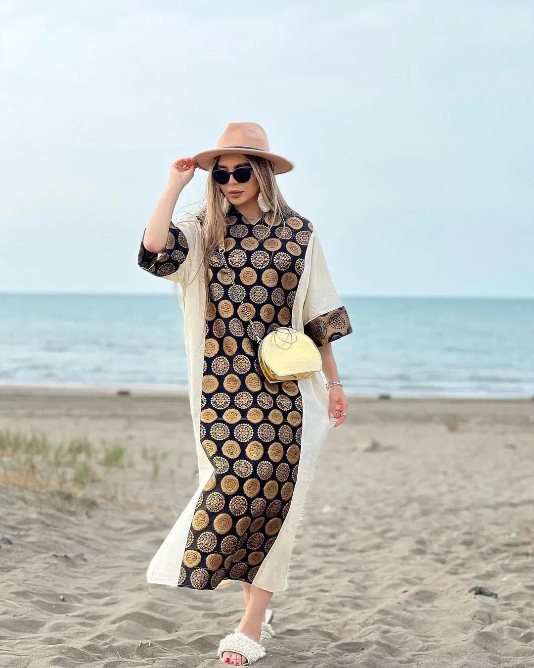 حراج مانتو زیر قیمت فاکتور بعلت جابه جایی|لباس|اندیمشک, |دیوار