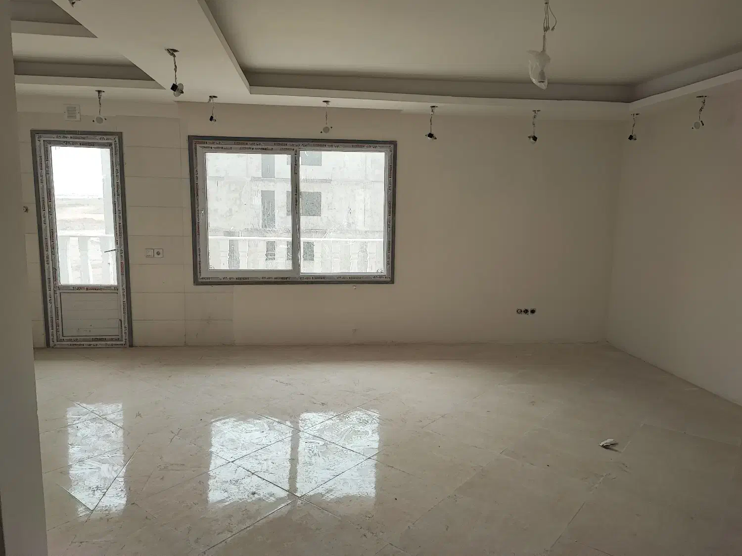 فروش آپارتمان نوساز،نیروی انتظامی،مهرگان|فروش آپارتمان|محمدیه-قزوین, |دیوار