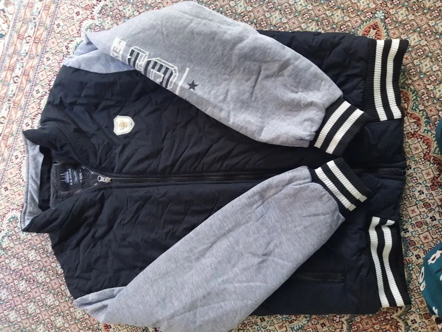 دوعدد کاپشن پسرانه ویک عدد شلوار کتان|لباس|ارومیه, |دیوار