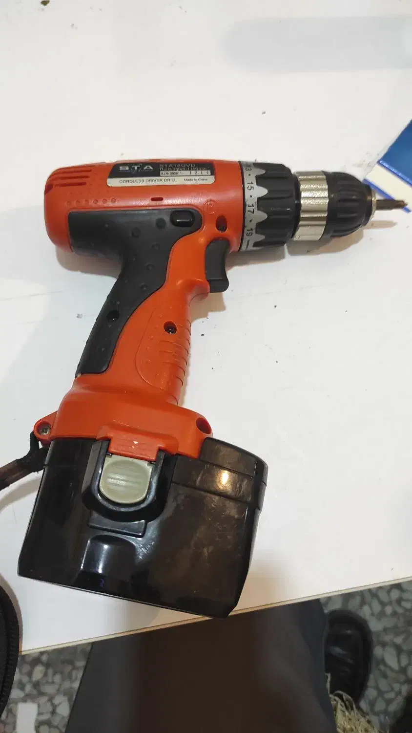 اشیاء قدیمی|کلکسیون اشیاء عتیقه|نور, |دیوار