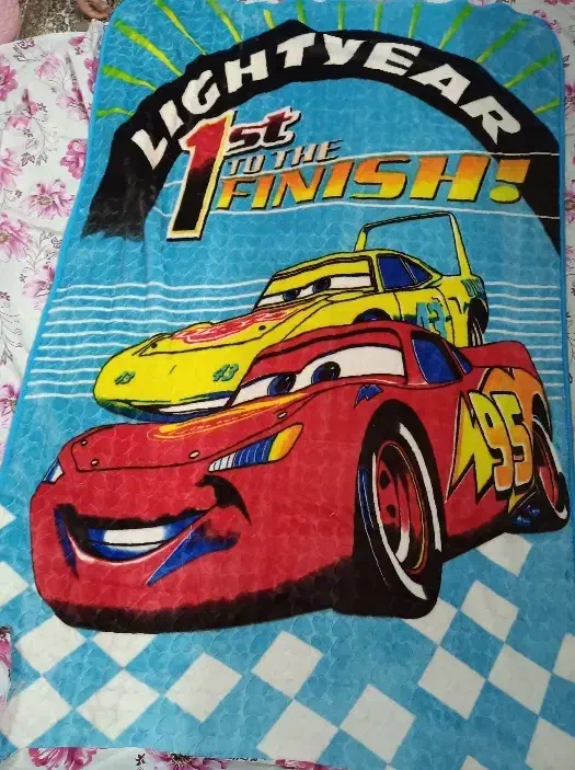 پتوی نوجوان|اسباب و اثاث بچه|قم, علی آباد سعدگان|دیوار