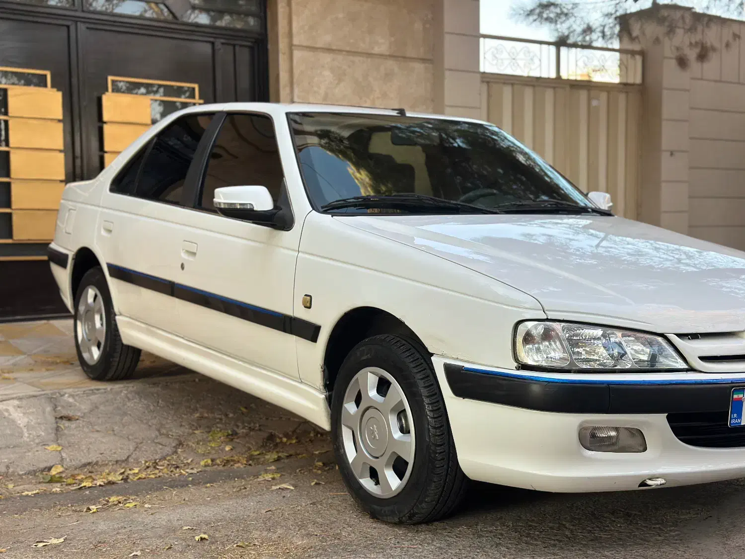 پژو پارس مدل۹۷دوگانه کارخانه|خودرو سواری و وانت|قوچان, |دیوار