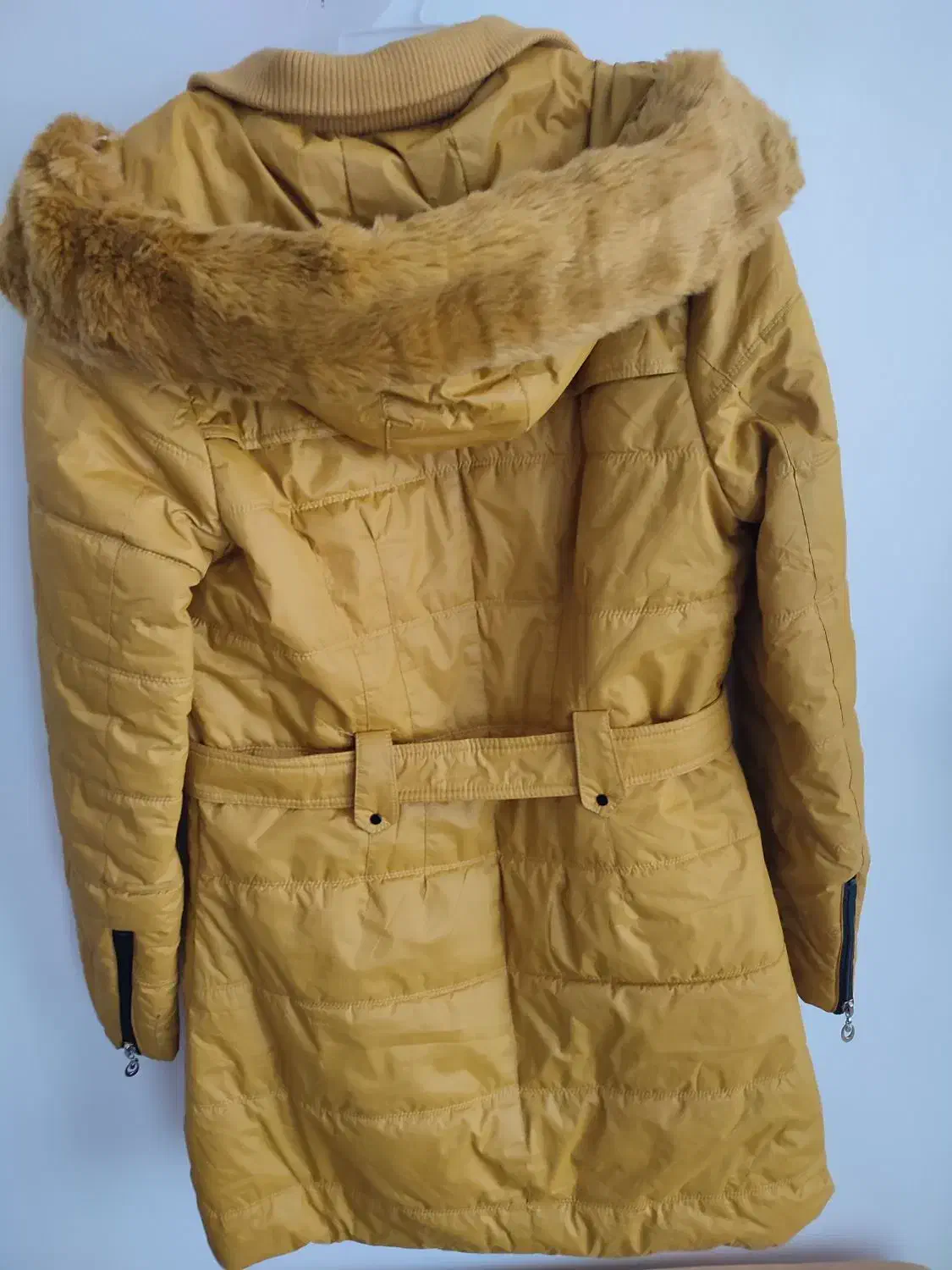 کاپشن خارجی|لباس|نهاوند, |دیوار