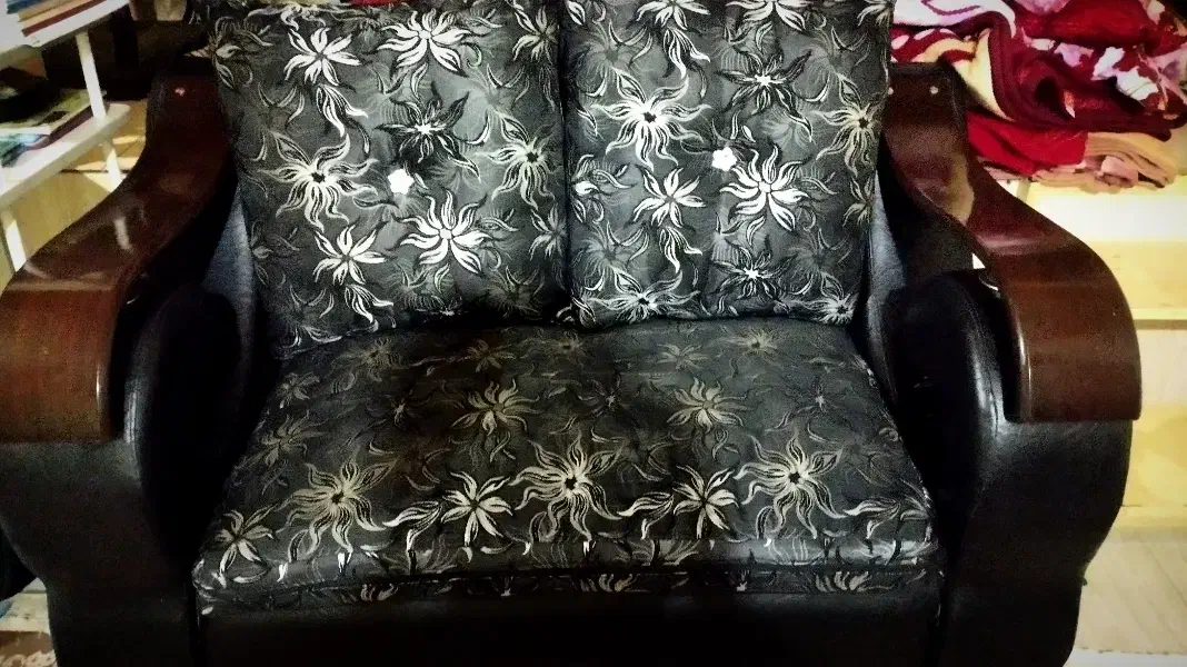 مبل|مبلمان خانگی و میز عسلی|سلماس, |دیوار