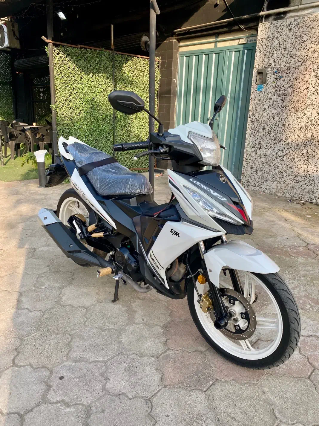 لاکی ۱۸۵ لاکی اس وای ام|موتورسیکلت|رشت, حاجی آباد|دیوار