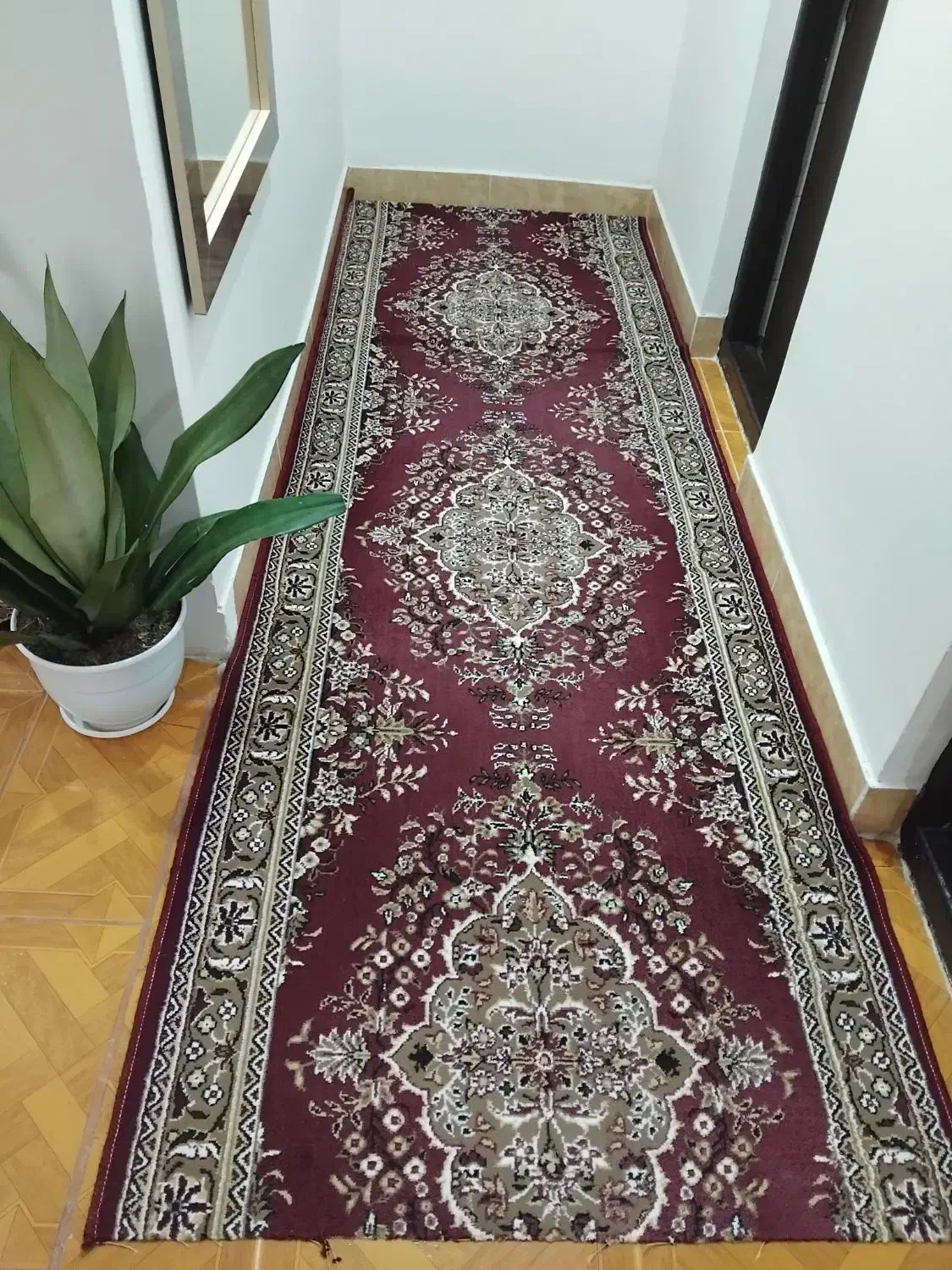 فرش راهرویی ۱ در ۳|فرش|لولمان, |دیوار