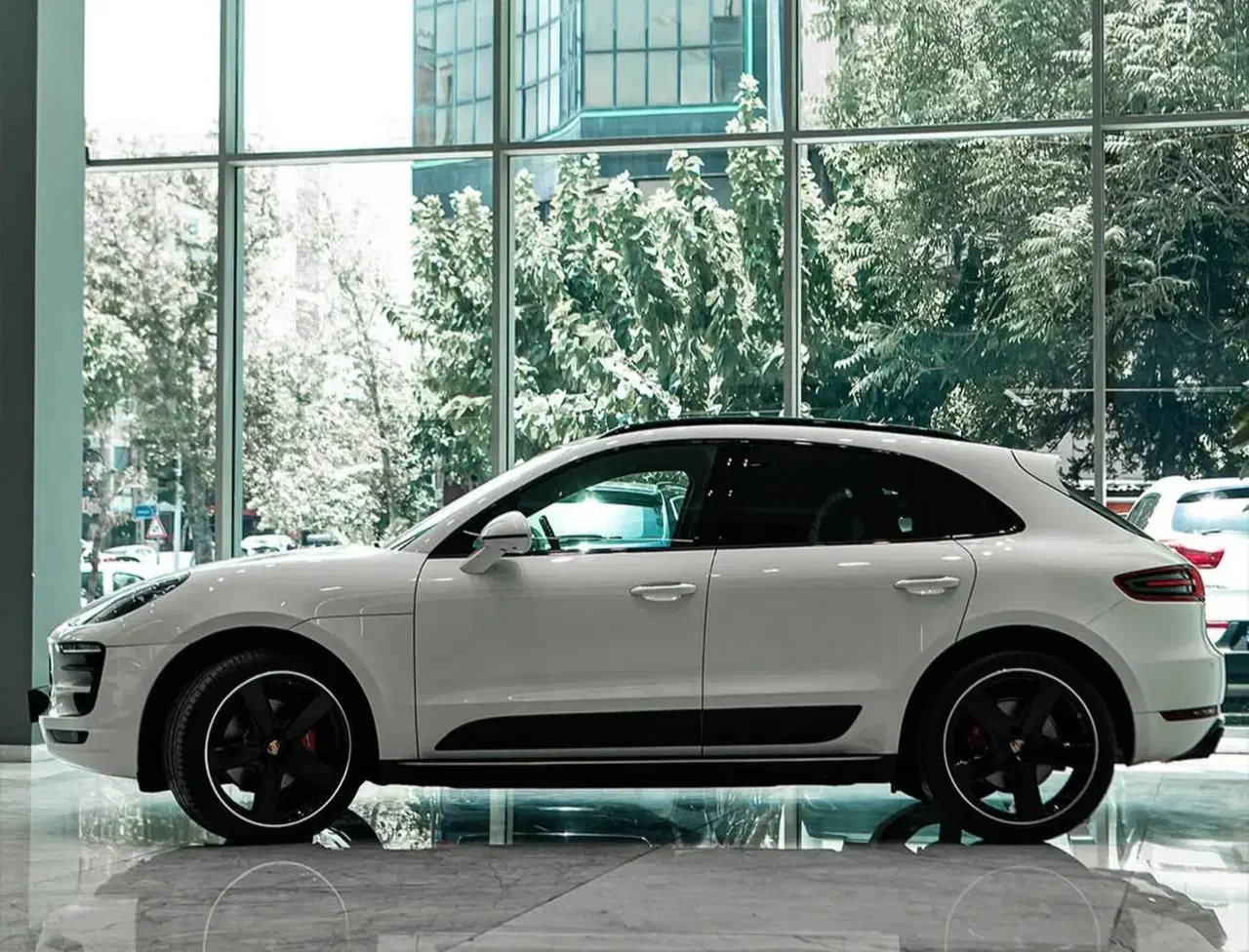 اجاره ماکان ۹ کلید سفید/رنت خودرو/کرایه ماشین لوکس|خودرو اجارهای|تهران, زعفرانیه|دیوار