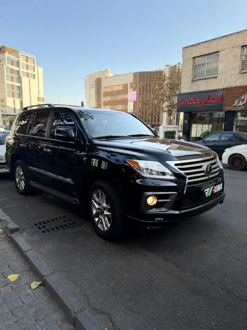 Lx570 2013 دوبرگ سند|خودرو سواری و وانت|تهران, قیطریه|دیوار