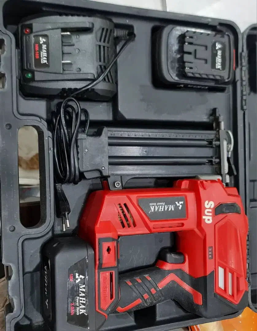 میخ کوب شارژی ، اسکا شارژی|ابزارآلات|تهران, دهم فروردین|دیوار