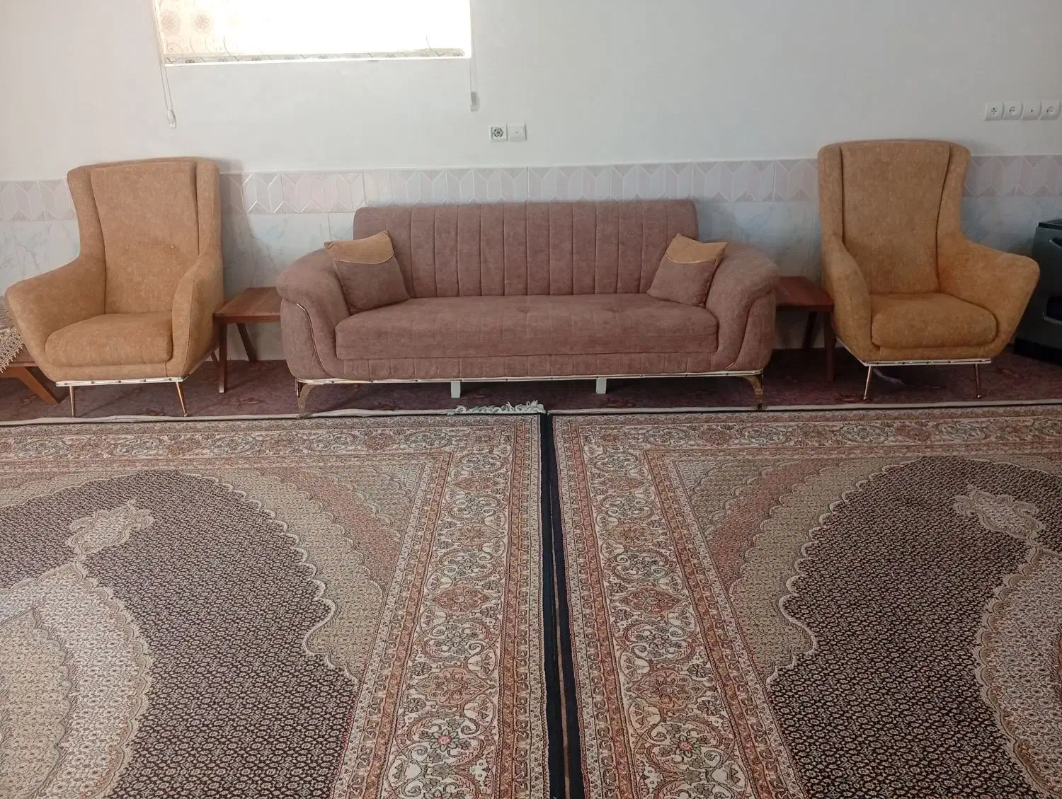 مبل راحتی ۸ نفره|مبلمان خانگی و میز عسلی|بیرجند, |دیوار