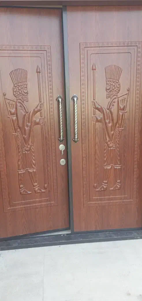 نصاب درب ضد سرقت وساخت و نصب درب و پنجره upvc|خدمات پیشه و مهارت|شهریار, شهریار|دیوار