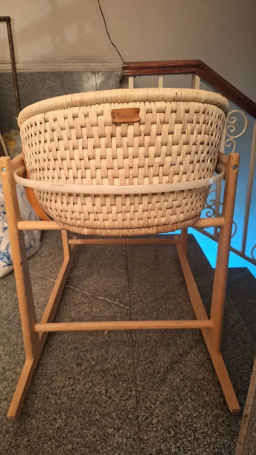 گهواره حصیر بافت|تخت و صندلی بچه|تهران, زعفرانیه|دیوار