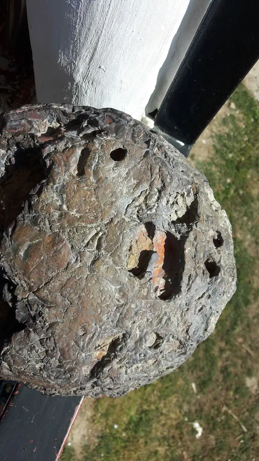 شهاب سنگ بی نظیر و کمیاب|کلکسیون اشیاء عتیقه|نوشهر, |دیوار