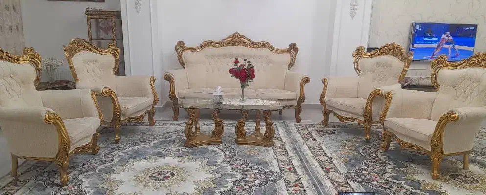 مبل تمام چوب منبت کاری شده ملایر|مبلمان خانگی و میز عسلی|رشت, نامجو|دیوار