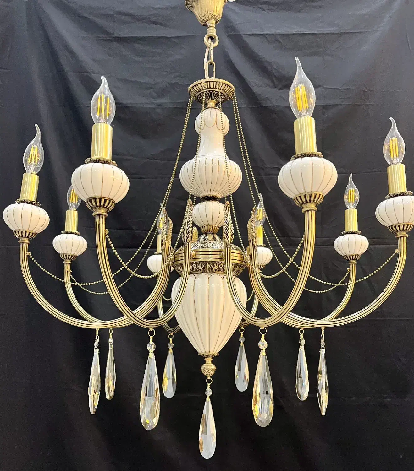 لوستر۸شاخه طرح جدیدکلاسیک سرپیچ e14برنجی سرامیکی|لوستر و چراغ آویز|تهران, نعمت‌آباد|دیوار