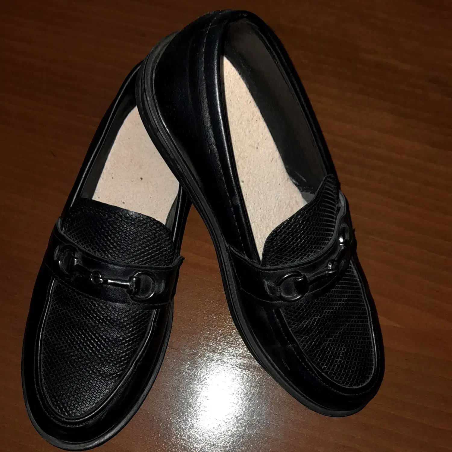 کفش پسرانه سایز ۳۵|کیف، کفش، کمربند|سبزوار, قائم|دیوار