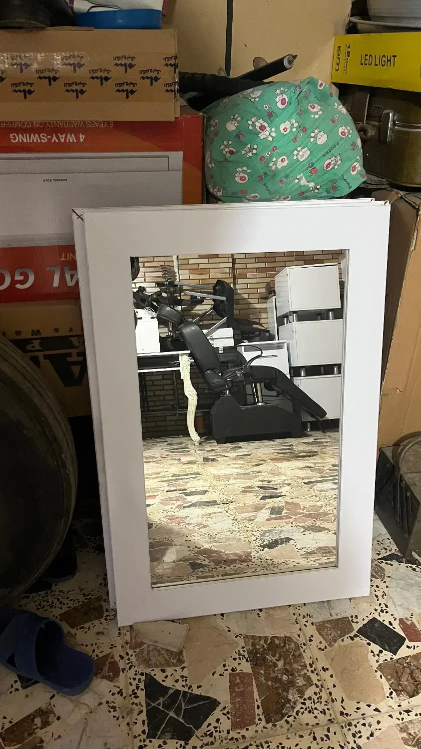 آینه رومیزی بزرگ|آینه|بندر انزلی, آذربایجان|دیوار