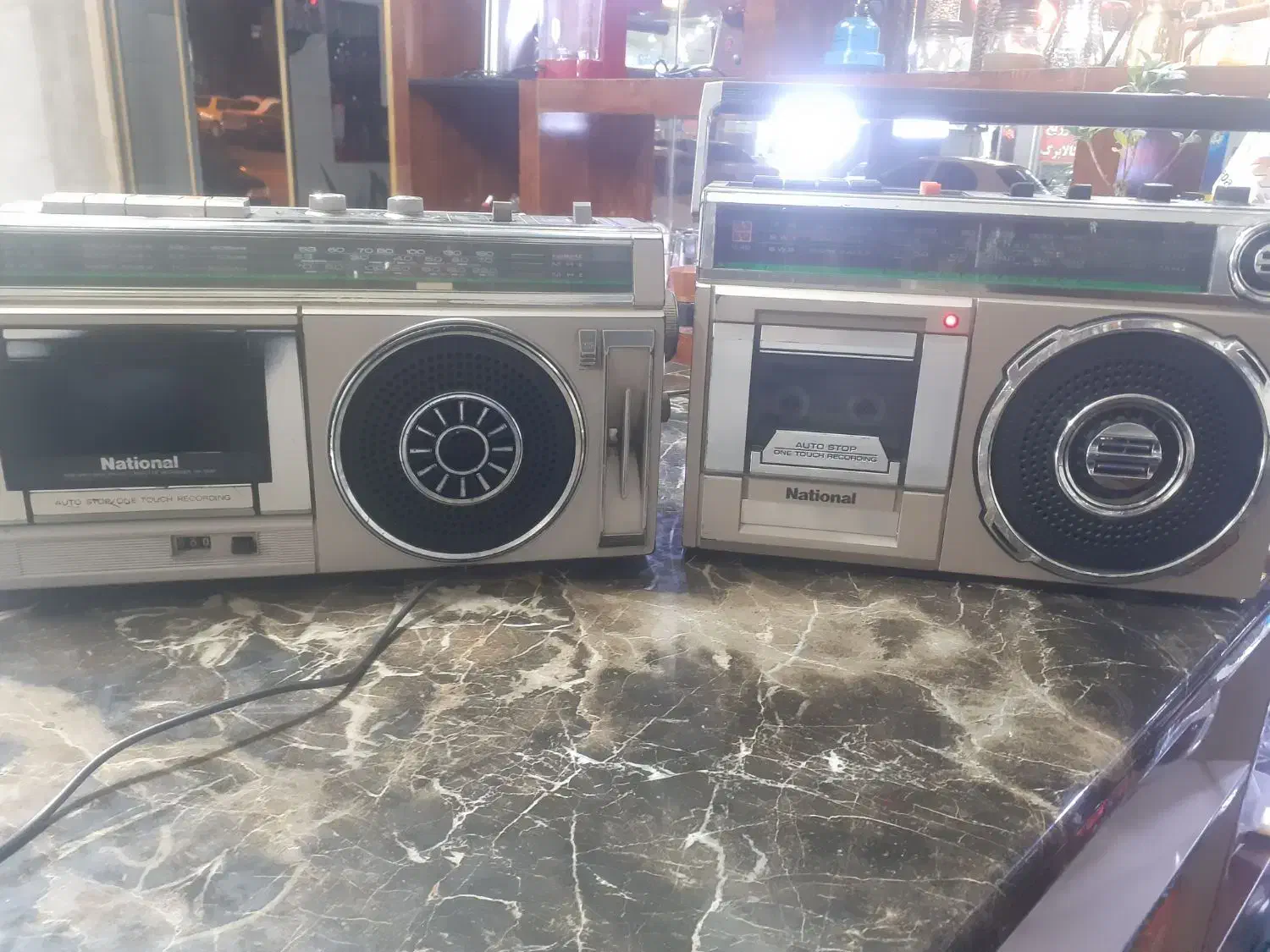 ضبط قدیمی|کلکسیون اشیاء عتیقه|الیگودرز, |دیوار