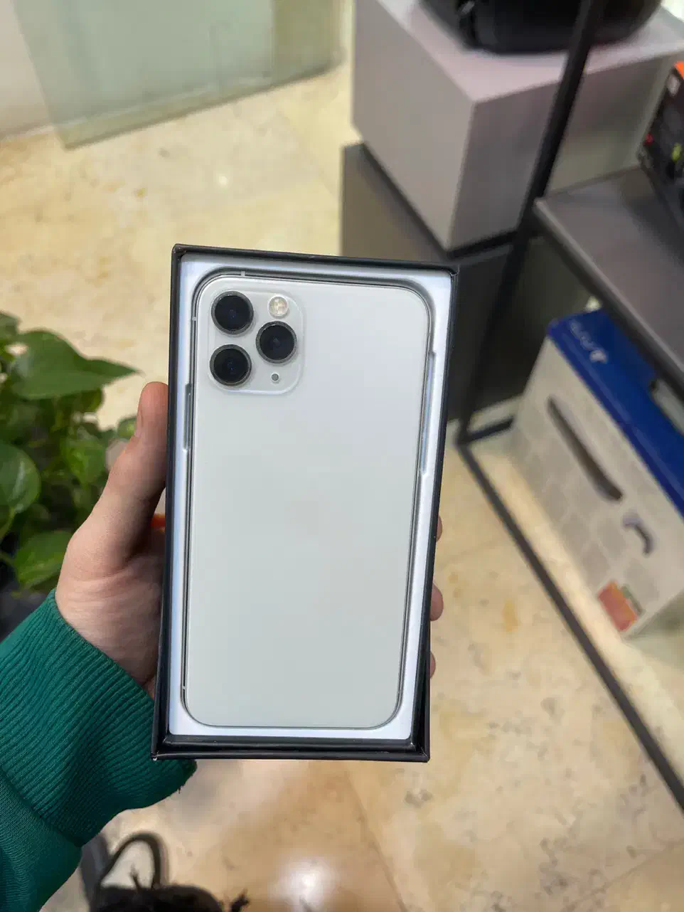 ایفون ۱۱ پرو|موبایل|کرج, اتحاد|دیوار