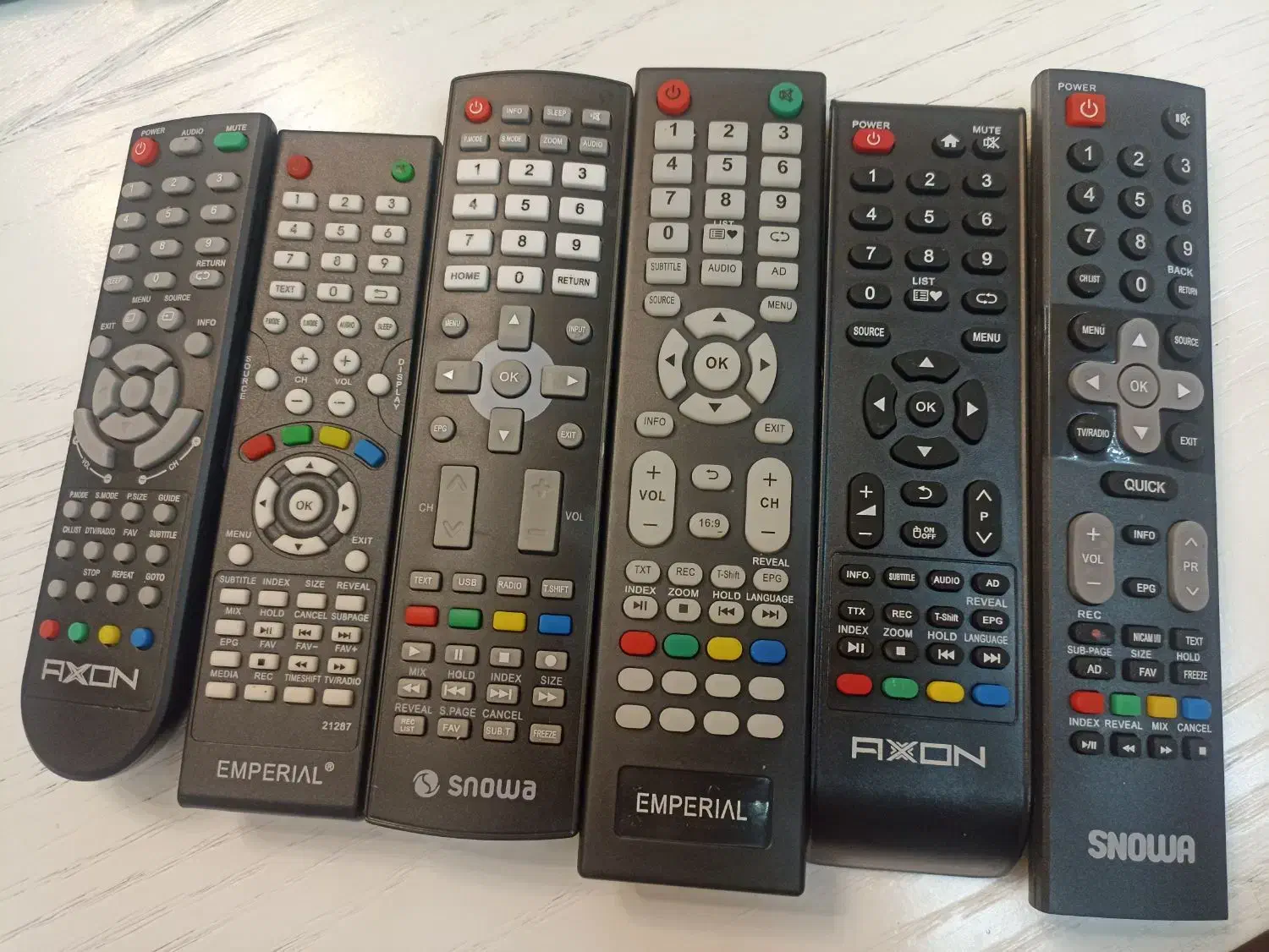 فروش و تعمیر انواع کنترل های نایاب و کمیاب|تلویزیون و پروژکتور|مشهد, کوی راد|دیوار